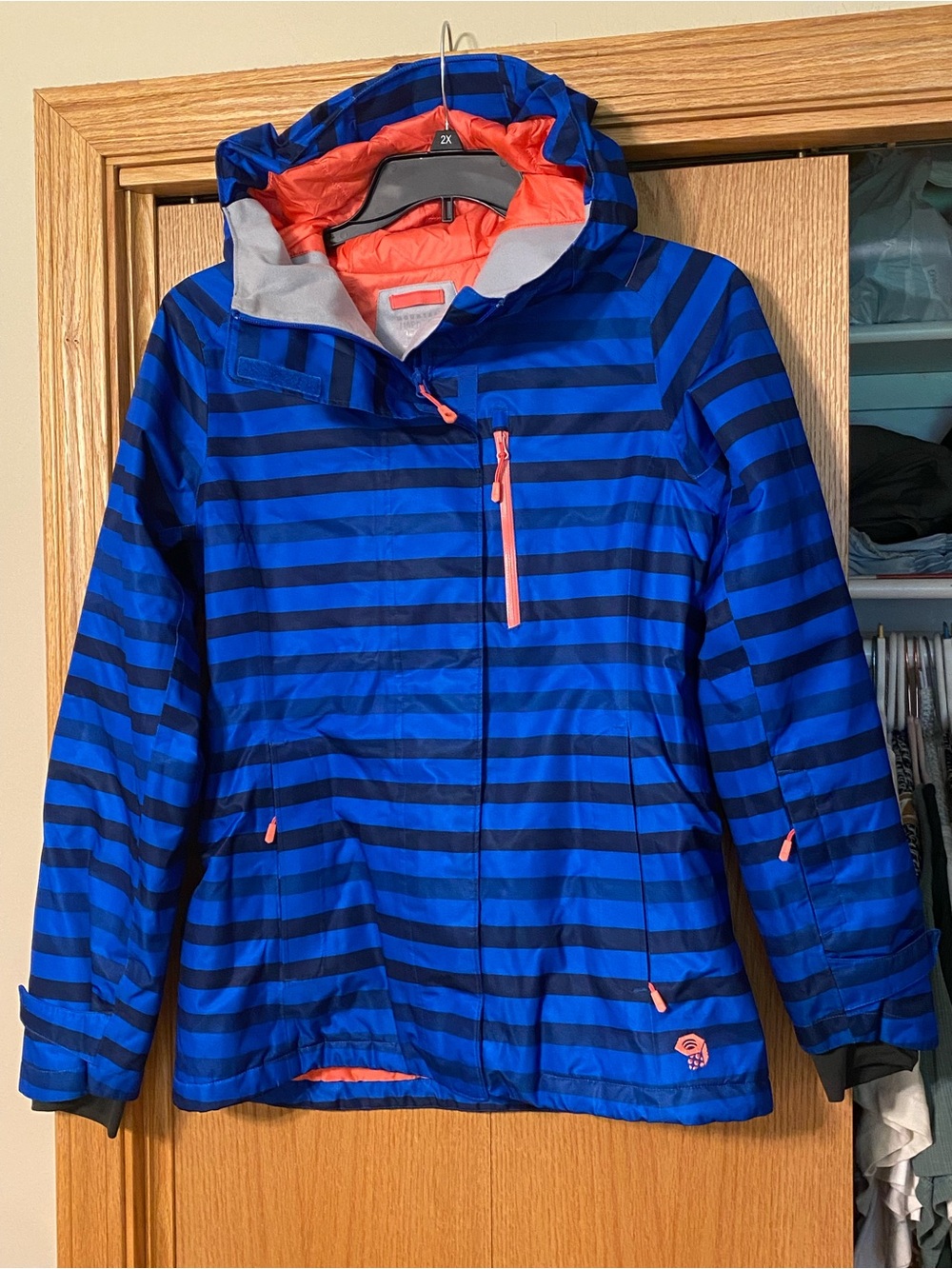 Mountain Hardwear Ski Jacket Women’s Blue Stripe Thermal.Q RECCO Insulated Sz M